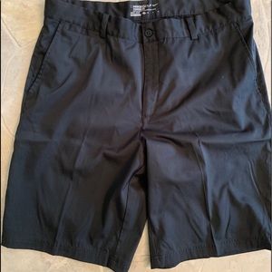 ⛳️Nike 34” Dri-Fit Golf Shorts